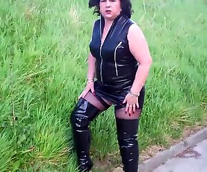 Mature BBW Linda in Black Leather Mini & Boots