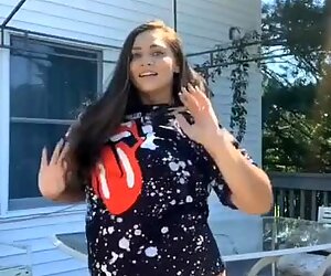 Tik Tok Female: Thick White Girl#2 Other big asses aswell