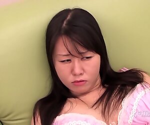 Pick the Right Hole: Which One's Your Girlfriend? Volume 2 (Uncensored JAV)