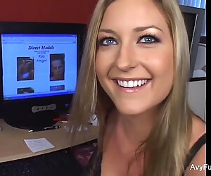 huge-boobed mummy Avy Scott invites him over to smash