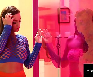 Redhot GingerBush Penny Pax & Bisexual Babe Abigail Mac Love That Cunt!