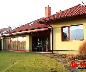 Mom betruegt ihre nicht tochter