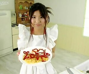 Torrid cook Miri Hanai desires to have a hot continuation after the dinner