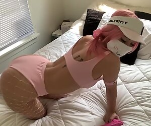 Lovely babe