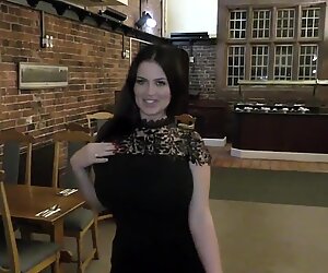 hotel sex with this curvy lad