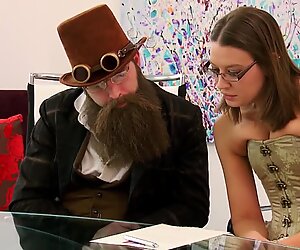 Swinger husband loves to suck asshole from three different babes in the house just to warm up
