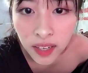 Cutie Thai Streamer Exposed Boobs Accidentally:)