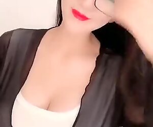 Super sexy girl