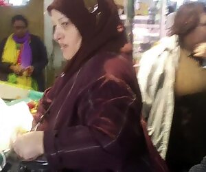 Big Mature hijab
