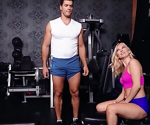 Sexy MILF at the gym