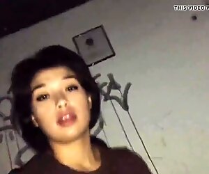 ASIAN GF LOVES TO SUCK DICK!!