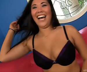 London Keyes playing with her boobs and pussy