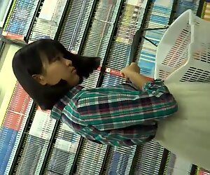 xhamster.com 7912864 upskirt japanese amateur teen 2 720p
