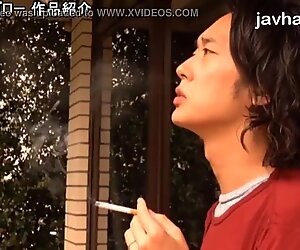 During The 5 Minutes When My Husband Is Smoking, My Father-in-law Is Out In A Shortened Time And 10 Cum Shots Are Made Every Day ... Tour